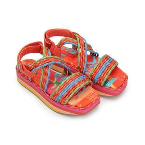 NWT Farm Rio red Ipanema parrot platform sport sandals